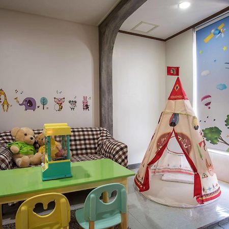 Famille Spa Resort Seogwipo Eksteriør bilde