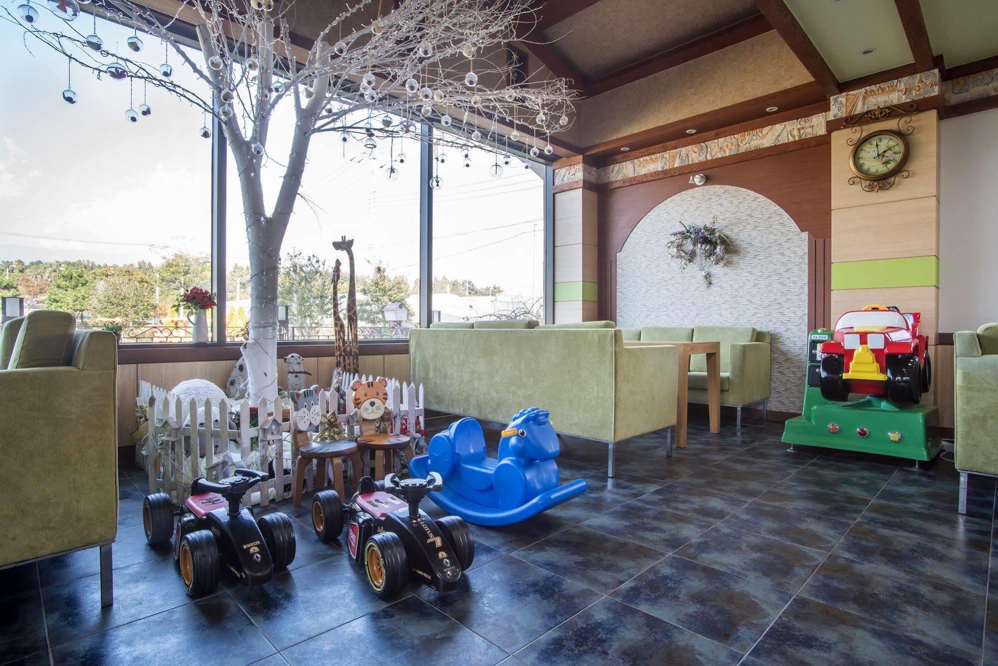 Famille Spa Resort Seogwipo Eksteriør bilde